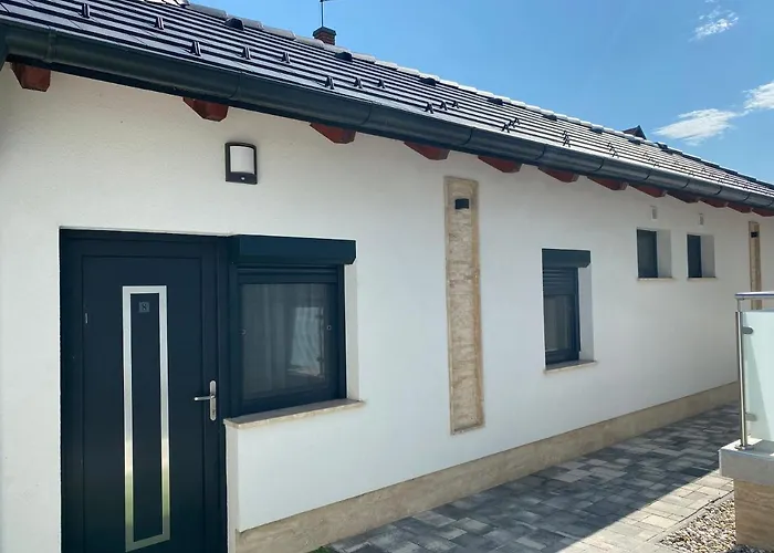 Апартаменты Myflat Premium *